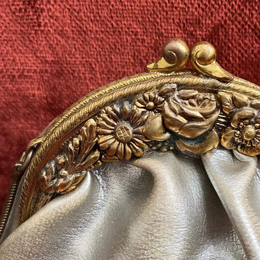 antique walborg silver leather kiss lock bag - Picture 5 of 11